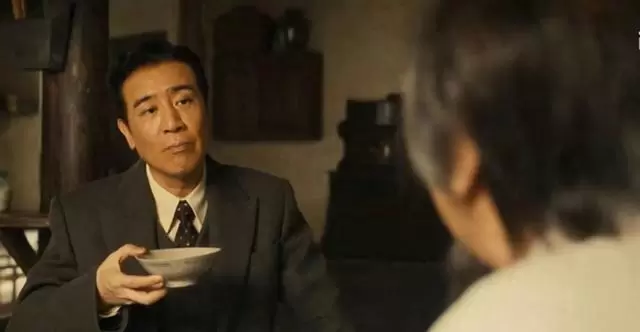 《八千里路云和月》大结局揭晓田家泰炸厂殉国,七哥真实身份为地下党员 _ 现场图 《八千里路云和月》大结局揭晓田家泰炸厂殉国,七哥真实身份为地下党员 _ 现场图