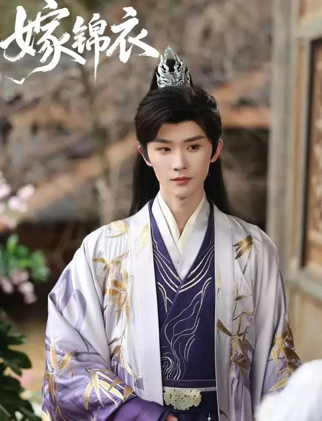 4月19日五部短剧集中上线,《嫁锦衣》《相思成蛊》等同步开播 _ 细节速览 4月19日五部短剧集中上线,《嫁锦衣》《相思成蛊》等同步开播 _ 细节速览