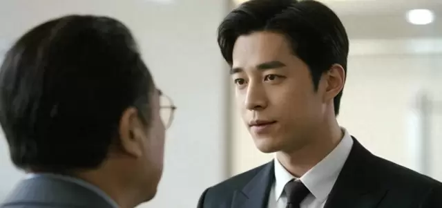 林庭舟逼妻延产保情人生子，虚构短剧《血色产房》引剧情争议 _ 现场图