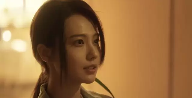 《黑夜告白》乔素清角色疑云浮现，楼梯坠亡与断香细节引观众重审剧情逻辑 _ 细节速览