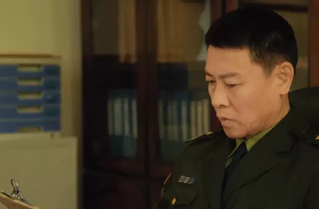 《三大队》上集程兵因审讯打人获刑11年，十年后戴坏表出狱 _ 相关图片