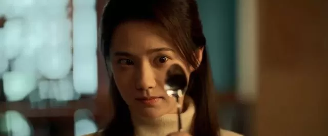 《黑夜告白》第十四集揭晓乔素清真实身份：护工伪装下的连环杀手 _ 现场图