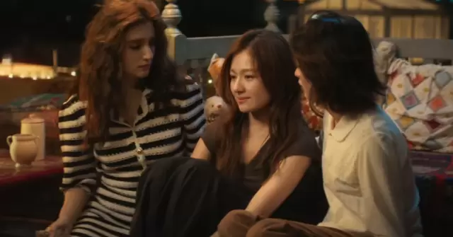 李兰迪主演《喀什恋歌》央视一套播出,8集短剧引发观众真实反馈 _ 细节速览 李兰迪主演《喀什恋歌》央视一套播出,8集短剧引发观众真实反馈 _ 细节速览
