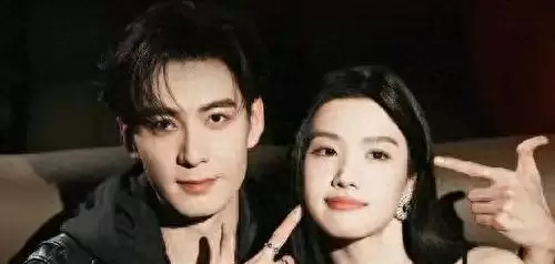 卢昱晓被曝拍摄期间离组观演致剧组停工 _ 现场图