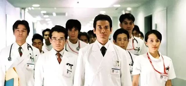 10部高分医疗剧清单含《白色巨塔》《实习医生格蕾》等 _ 细节速览